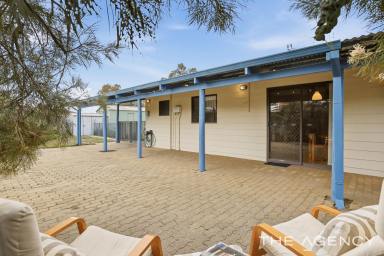 House For Sale - WA - Falcon - 6210 - Your new home - MOVE IN READY  (Image 2)