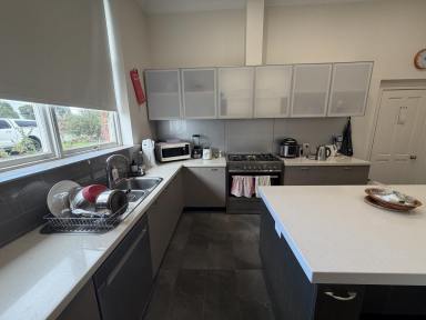 House For Lease - VIC - Casterton - 3311 - Large family home in Casterton  (Image 2)