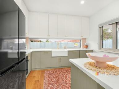Unit For Sale - TAS - Ulverstone - 7315 - Thoughtfully Designed, Beautifully Appointed, Effortlessly Comfortable  (Image 2)
