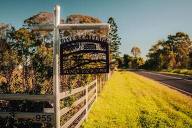 House For Sale - NSW - Woodburn - 2472 - Family Home With Riverfront Lifestyle on 2 Acres  (Image 2)
