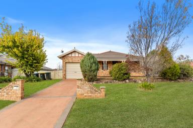 Block of Units For Sale - NSW - Mudgee - 2850 - PRIME INVESTMENT OPPORTUNITY IN BLUE CHIP LOCATION (Image 2)