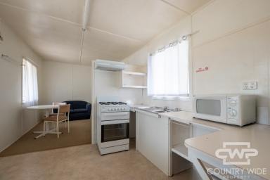 Unit For Lease - NSW - Glen Innes - 2370 - One Bedroom Unit Ready Now  (Image 2)