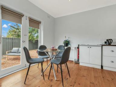 House For Lease - VIC - Echuca - 3564 - COUNTRY CHARM WITH A MODERN TOUCH  (Image 2)