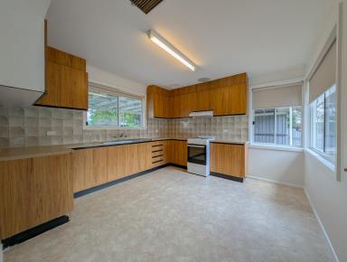 House For Lease - VIC - Kerang - 3579 - 3-Bedroom Home on a Great Sized Block (Image 2)