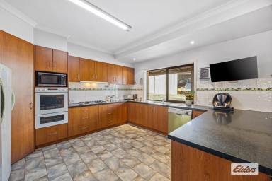 House For Sale - VIC - Deep Lead - 3385 - Beautiful Lifestyle Acres Only Minutes From Town (Image 2)