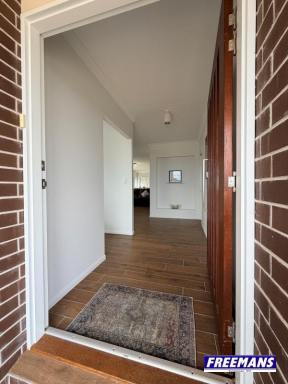 House For Sale - QLD - Kingaroy - 4610 - Modern family home in an elevated, convenient location  (Image 2)