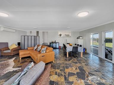 House For Sale - QLD - Dimbulah - 4872 - DOUBLE THE LAND, DOUBLE THE OPPORTUNITY – SPACIOUS FAMILY LIVING ON TWO TITLES (Image 2)