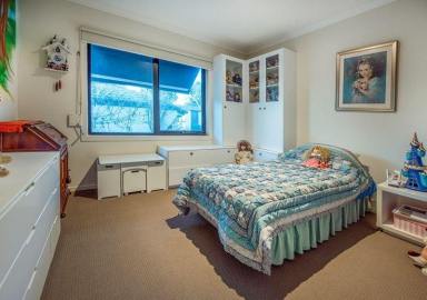 Townhouse For Sale - VIC - Bundoora - 3083 - Stylish, Spacious & Perfectly Positioned Family Townhouse (Image 2)
