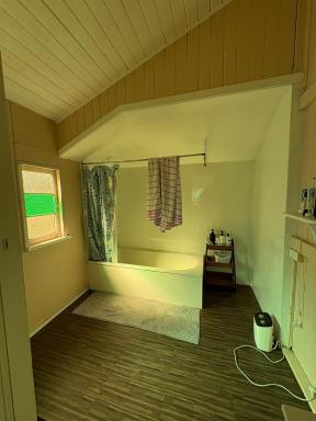 House For Sale - QLD - Depot Hill - 4700 - Spacious Family Living on a Premier Double Block - 113 SOUTH STREET  (Image 2)