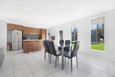 House For Lease - NSW - Tamworth - 2340 - MODERN FOUR BEDROOM FAMILY HOME  (Image 2)