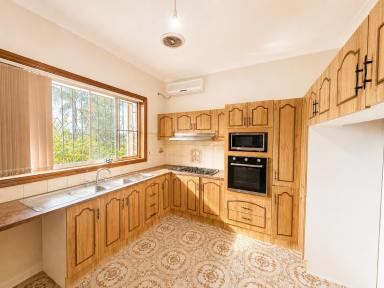 House For Lease - NSW - Coniston - 2500 - Spacious Family Home with Utilities & Lawn Maintenance Included  (Image 2)