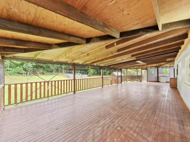 House For Sale - QLD - Atherton - 4883 - Town Convenience, Country Space – Queenslander on 5,270m² (Image 2)