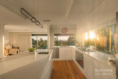 House For Sale - WA - Gooseberry Hill - 6076 - An Exceptional Hills Residence with Panoramic Views (Image 2)