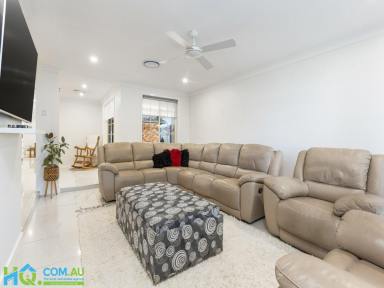 House For Sale - NSW - Thornton - 2322 - The Ultimate Family Sanctuary: 1069sqm Block, 6-Car Capacity & Resort-Style Pool!  (Image 2)