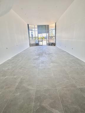 Retail For Lease - QLD - Slacks Creek - 4127 - Rare Opportunity Busy shopping complex available for lease  (Image 2)