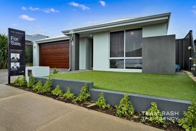 House For Sale - WA - Banksia Grove - 6031 - The Complete Family Package (Image 2)