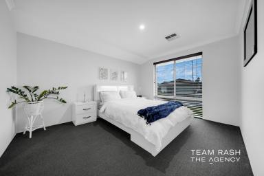 House For Sale - WA - Banksia Grove - 6031 - The Complete Family Package (Image 2)