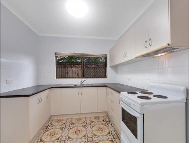 Unit For Lease - QLD - Bungalow - 4870 - Spacious Ground Floor Unit with Pool Access - Central Location (Image 2)