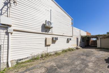 House For Lease - NSW - Grafton - 2460 - FULLY FURNISHED AMAZING SPACE IN THE CBD  (Image 2)