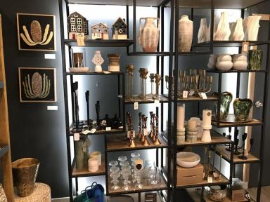 Business For Sale - NSW - Leura - 2780 - $1M+ Revenue 30 yrs Retail Business  (Image 2)