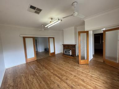 House Leased - NSW - Walla Walla - 2659 - 3-bedroom home on large block close to main street  (Image 2)