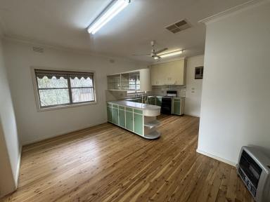 House Leased - NSW - Walla Walla - 2659 - 3-bedroom home on large block close to main street  (Image 2)