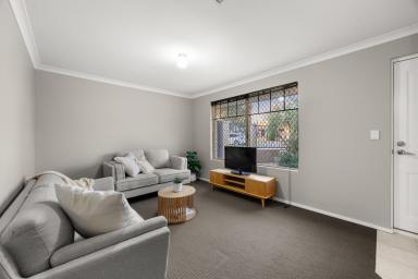 House For Sale - WA - Wilson - 6107 - Riverside Living in a Picturesque Setting (Image 2)
