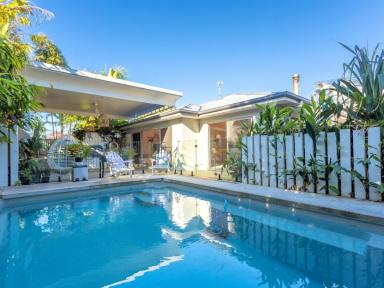 House For Sale - NSW - Wallabi Point - 2430 - SPACE, STYLE & LIFESTYLE FOR THE GROWING FAMILY  (Image 2)