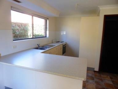 Townhouse For Lease - NSW - Tuncurry - 2428 - Two Bedroom Townhouse In Tuncurry!!  (Image 2)