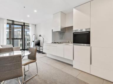 Apartment For Lease - VIC - Southbank - 3006 - Great View Fully Furnished 2 Bedrooms Apartment (Image 2)