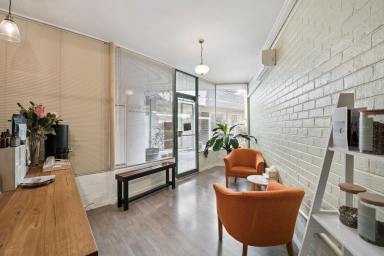 Office(s) For Lease - VIC - Bendigo - 3550 - Perfect for the Sole Operator  (Image 2)