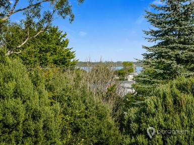 House For Sale - VIC - Port Welshpool - 3965 - Solid Brick Home on a Generous 2,045m² Block  (Image 2)