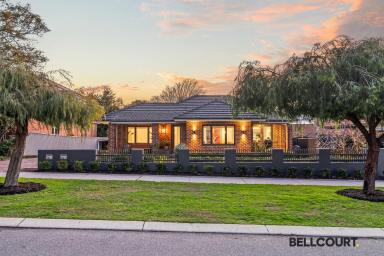 House For Sale - WA - Como - 6152 - A CAPTIVATING CHARACTER (Image 2)