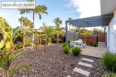 Apartment For Sale - NSW - Tathra - 2550 - BEACHSIDE AT TATHRA PALMS (VILLA # 1 ) (Image 2)