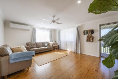 House For Sale - NSW - Ulmarra - 2462 - RENOVATED & READY FOR YOU - VILLAGE LIVING AT ITS BEST  (Image 2)