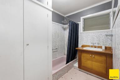 House For Lease - QLD - Manunda - 4870 - 3 Large Bedroom Family Home - Unfurnished (Image 2)