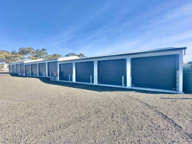 Industrial/Warehouse For Sale - SA - Bordertown - 5268 - Quality Storage Units in Prime Location  (Image 2)