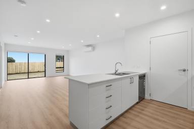 House For Lease - TAS - Magra - 7140 - Perfect Family Living! (Image 2)