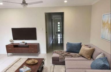 Duplex/Semi-detached Leased - QLD - Morayfield - 4506 - For Rent: Modern 3-Bedroom home in Morayfield  (Image 2)