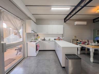 Townhouse For Lease - VIC - Lake Boga - 3584 - Modern 3 Bedroom Townhouse (Image 2)