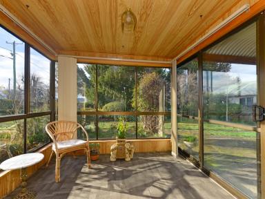 House For Lease - TAS - Bothwell - 7030 - Family Home with Sunroom & Large Yard (Image 2)