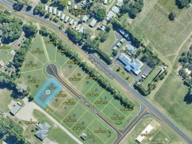 Residential Block For Sale - QLD - Tully Heads - 4854 - Coastal Opportunity with Shed Already in Place!  (Image 2)
