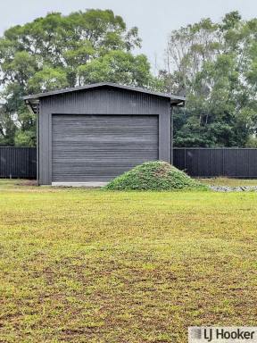 Residential Block For Sale - QLD - Tully Heads - 4854 - Coastal Opportunity with Shed Already in Place!  (Image 2)