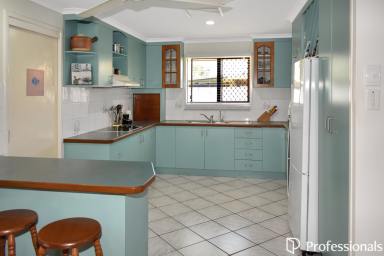 House For Sale - QLD - South Mackay - 4740 - Large South Mackay Home with Pool and Shed!  (Image 2)
