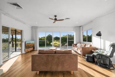 Lifestyle For Sale - NSW - Tamworth - 2340 - INCOME POTENTIAL WITH APPROVED GRANNY FLAT  (Image 2)