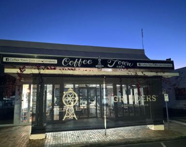 Business For Sale - VIC - Mildura - 3500 - Rare Lifestyle Opportunity - Established Regional Café (Image 2)
