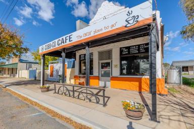 House For Sale - VIC - Murrayville - 3512 - Cafe WITH 3 bedroom home!  (Image 2)