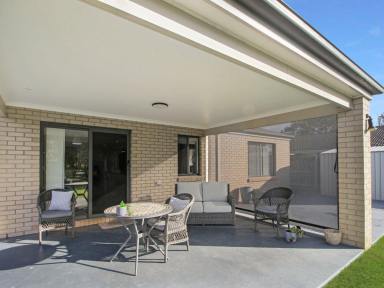 House Sold - VIC - Eastwood - 3875 - WALK TO THE SHOPS PLUS RESERVE AT YOUR BACKDOOR  (Image 2)