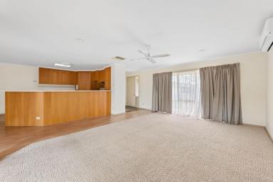 House For Sale - VIC - Red Cliffs - 3496 - A PERFECT FIRST HOME, DOWNSIZER OR INVESTMENT  (Image 2)
