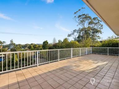 House For Sale - VIC - Foster - 3960 - LARGE FAMILY HOME ON 1/4 ACRE (Image 2)